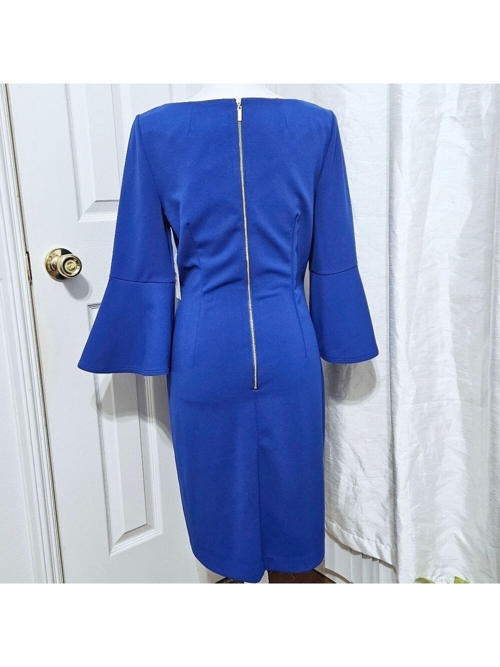 NWT Jessica H Cobalt Blue Bell Sleeve Dress Sz 10 - Picture 3 of 4